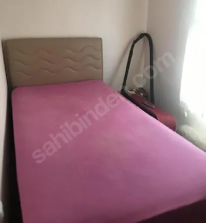 Beyaz Özdere